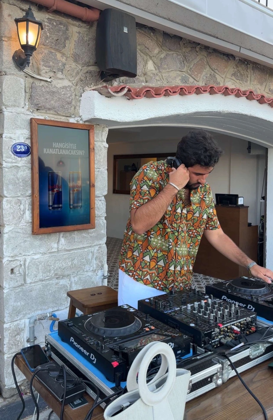DJing a sunset set